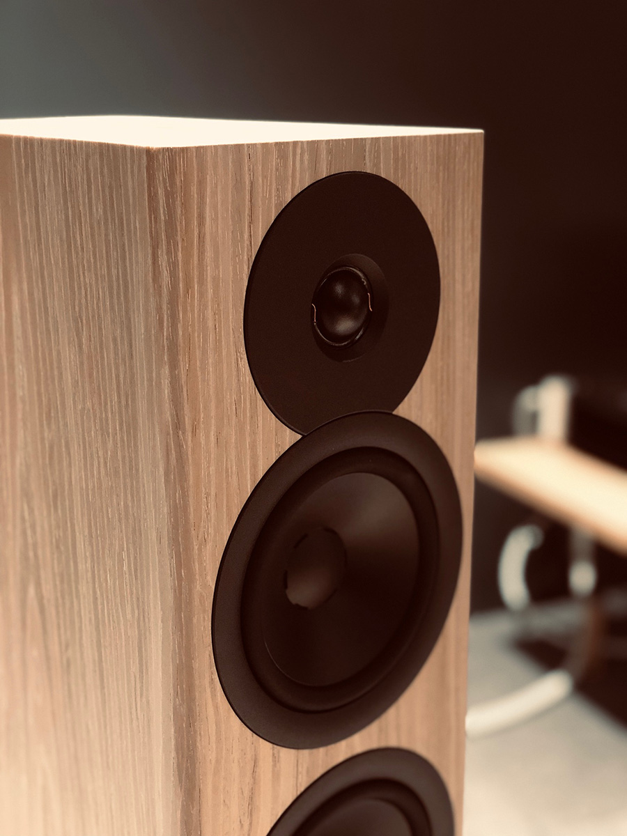 Dynaudio Evoke 30 Wood