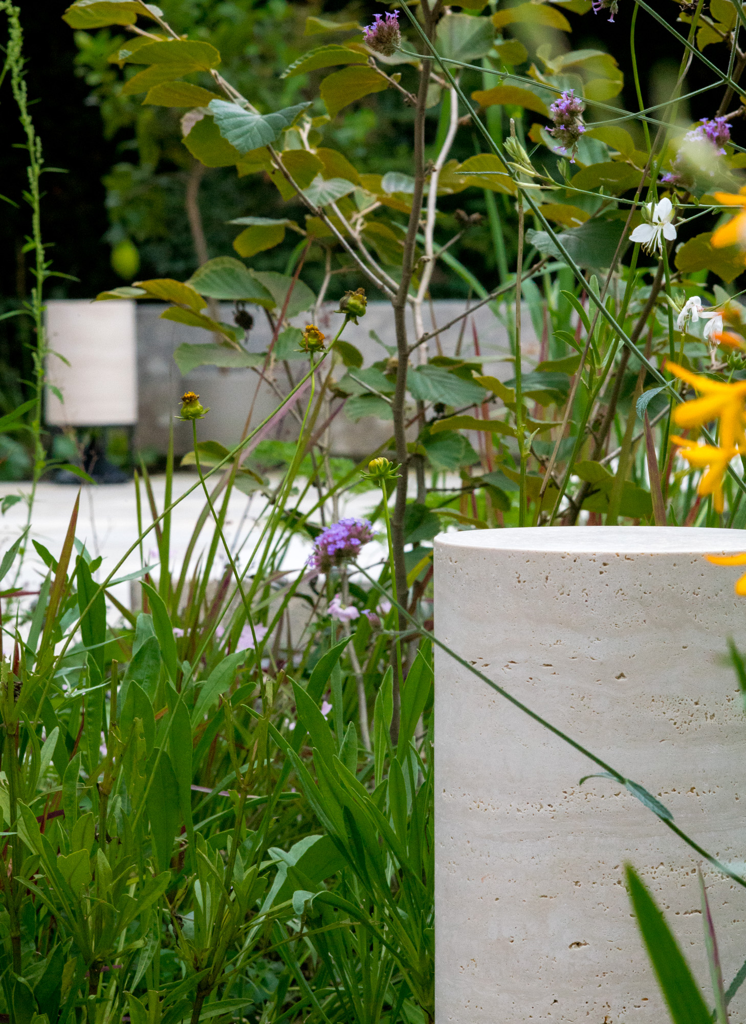 architettura sonora medium cylinder travertin Aussenlautsprecher Outdoor Speaker Design Speaker